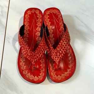 Super cute Red Leather Wedge Flip Flops SZ 8